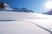 Спуск с перевала Четырех